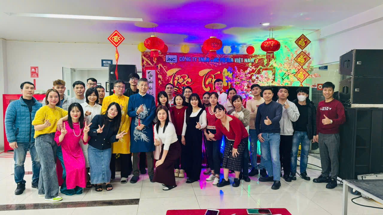 Tết Công Ty – Tết Gia Đình – 2025
